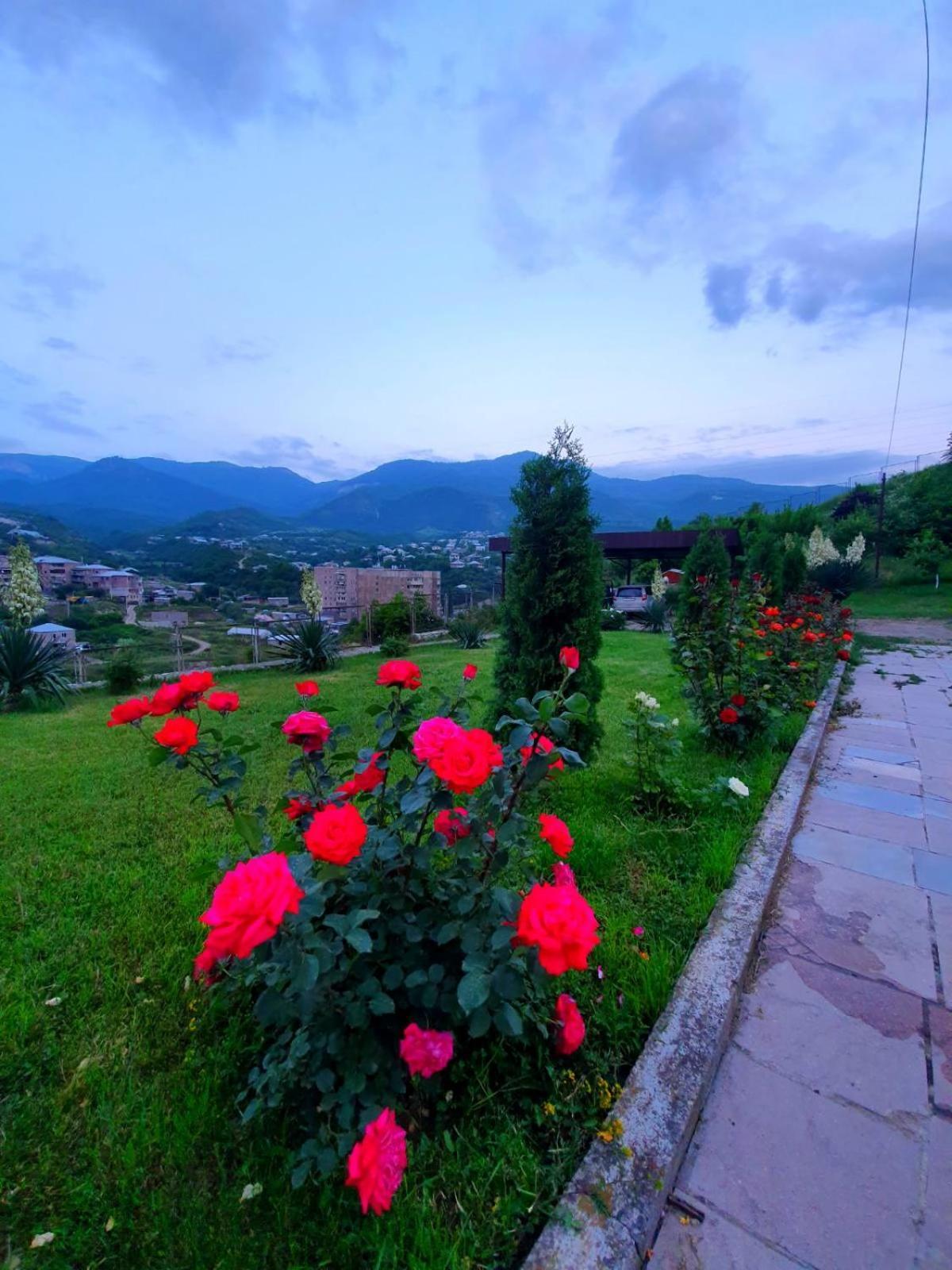 Guest House Ijevan'S Garden المظهر الخارجي الصورة